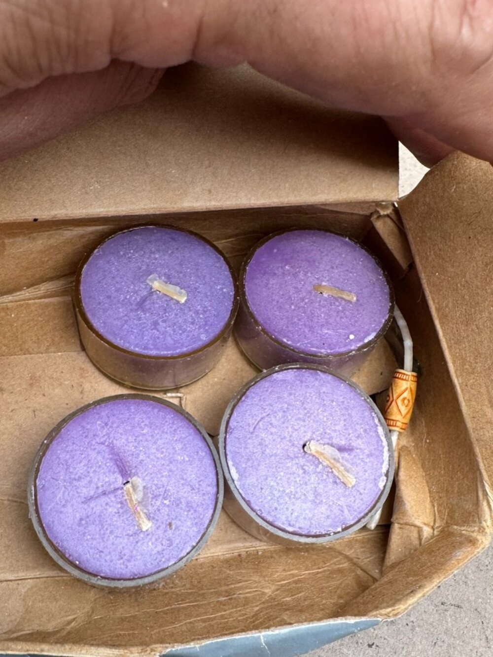 PartyLite Spiced Apple 12 Tealight Candles V0434 Purple Wax New Open Box lot 4
